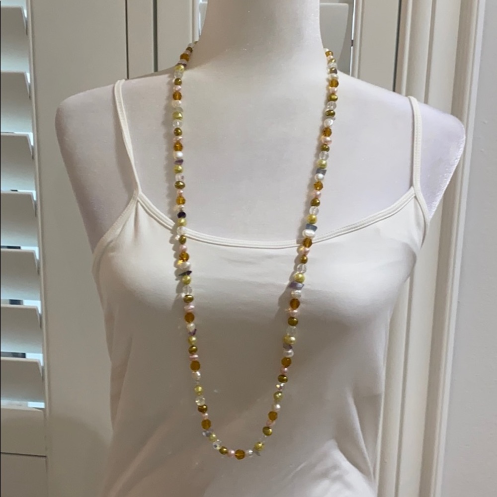 Freshwater pearls & crystal necklace and bracelet